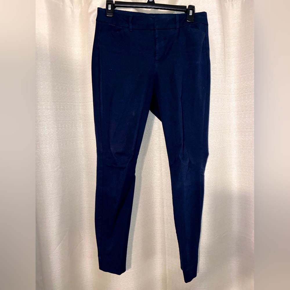 Old Navy Blue Pixie Pant Size 4